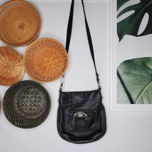 B. Makowsky Black Leather Crossbody Bag Hobo Leopard Print Liner Curved